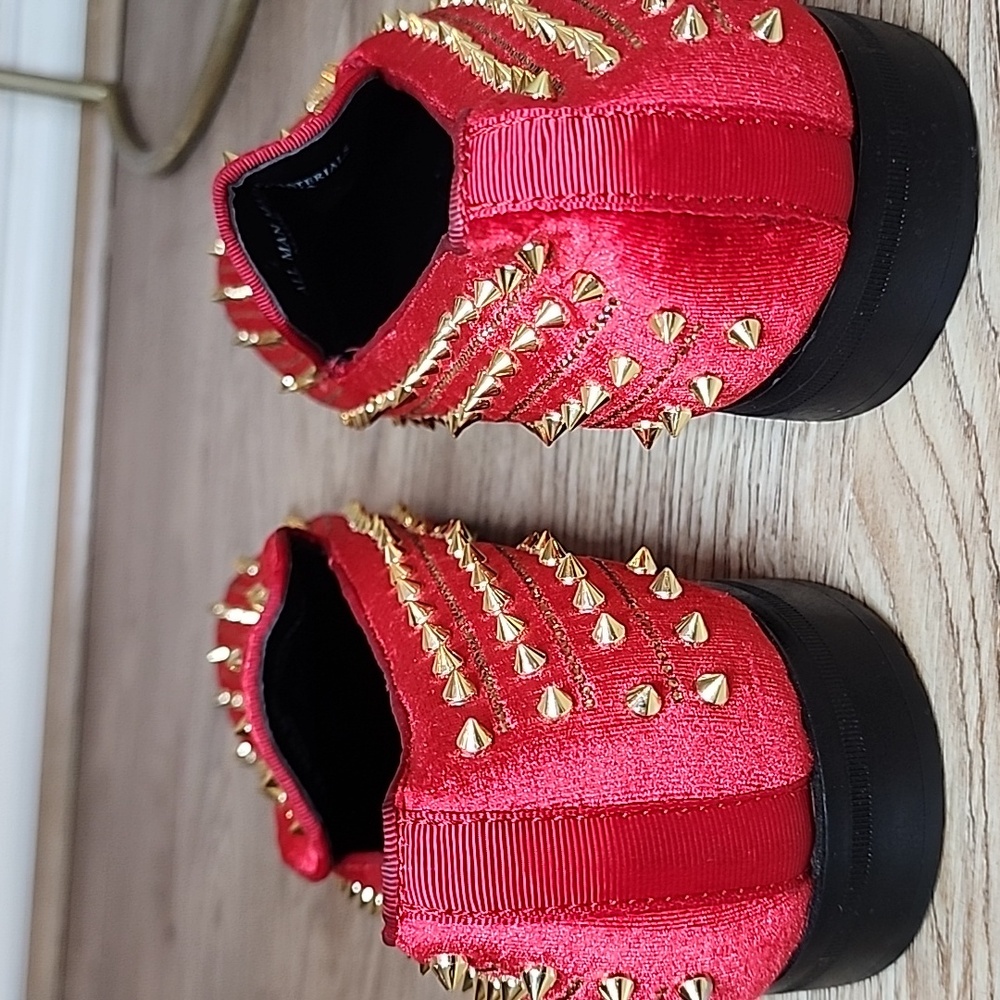 After Midnight Mens Harvie AM Exclusive Smoker Red Velvet Gold Spike Studs Shoes - Picture 4 of 11